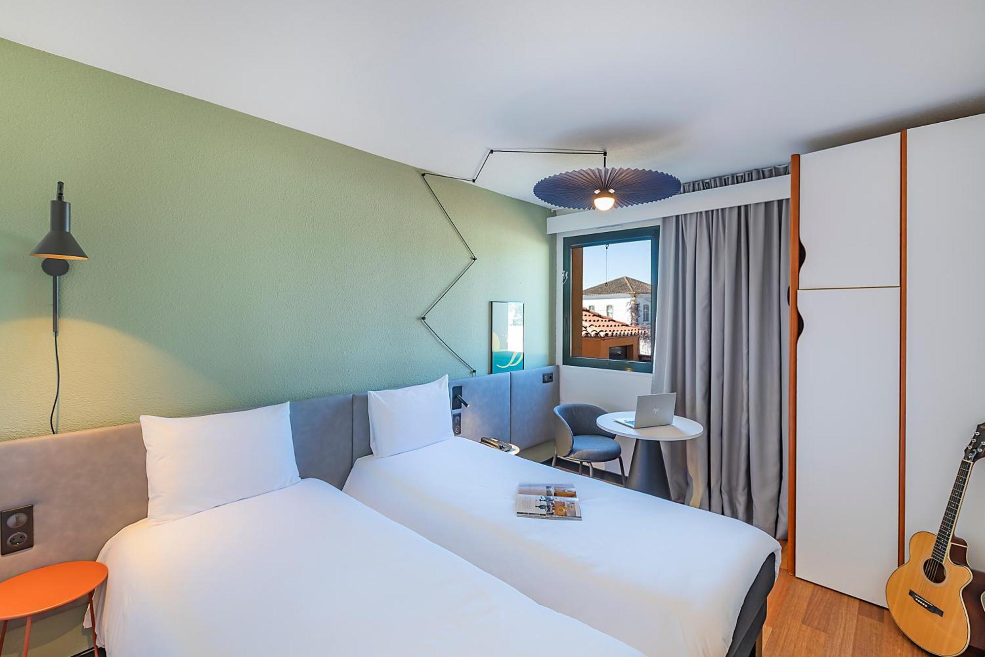Hotel Ibis Evora Exterior photo